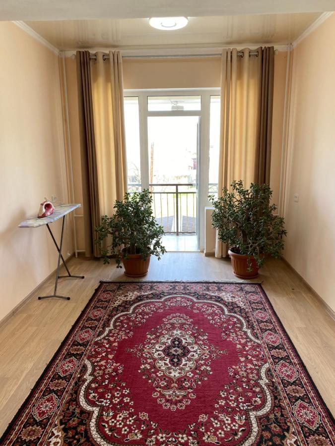 Отель Жылдыз Jalal-Abad Exterior photo